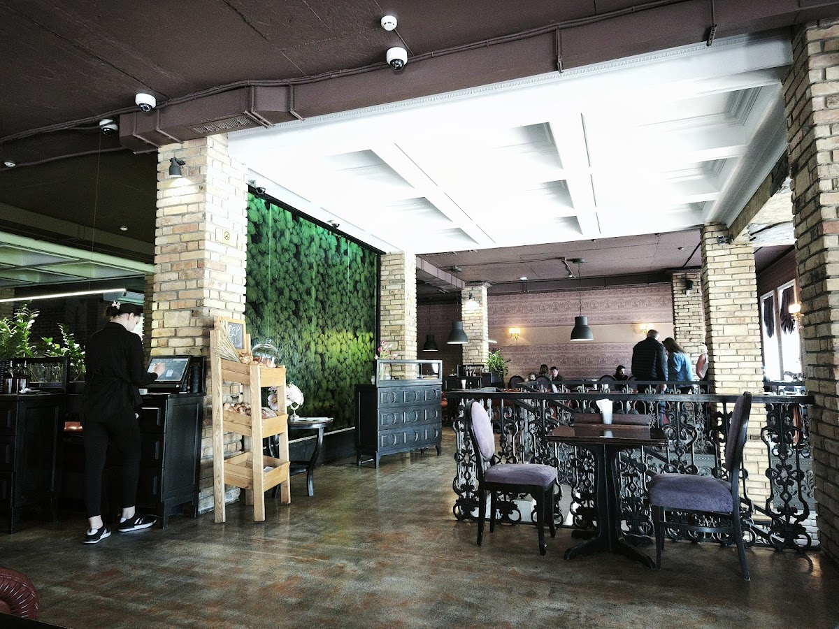 Show Basilic — Restaurant